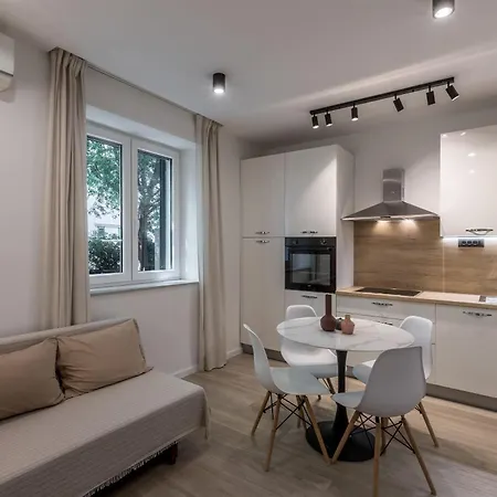 Apartment Near Bacvice Split