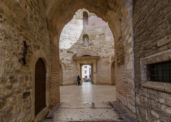 Near Bacvice 아파트 *